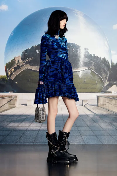 Look 8